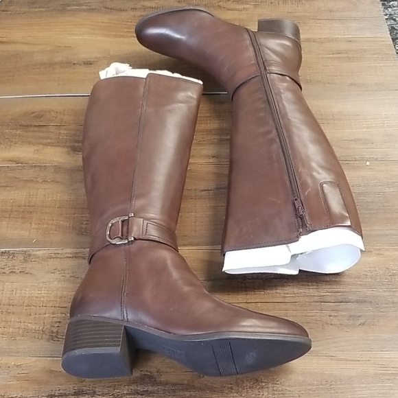 naturalizer fae boot